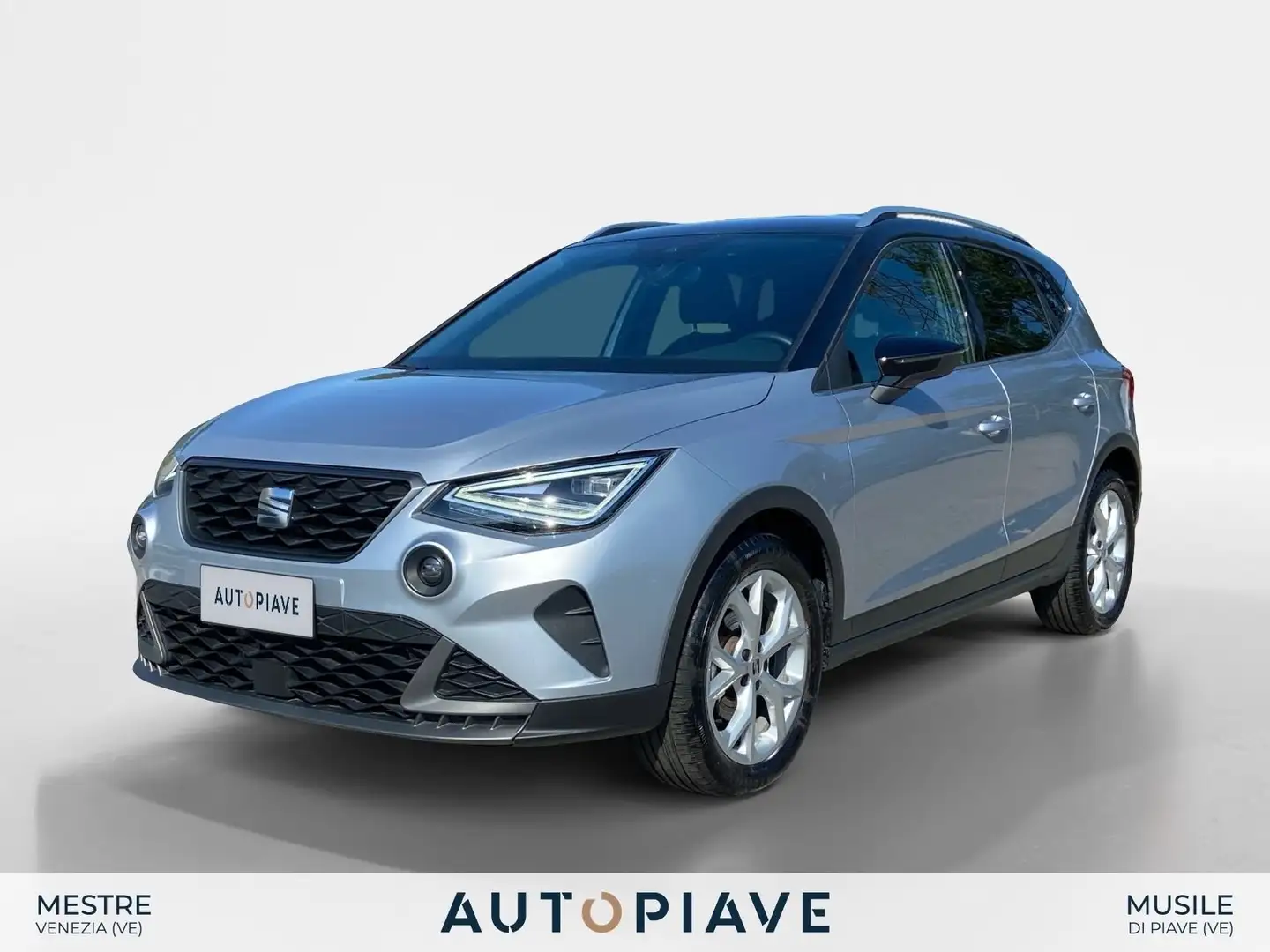 SEAT Arona Arona 1.0 EcoTSI FR Plateado - 1