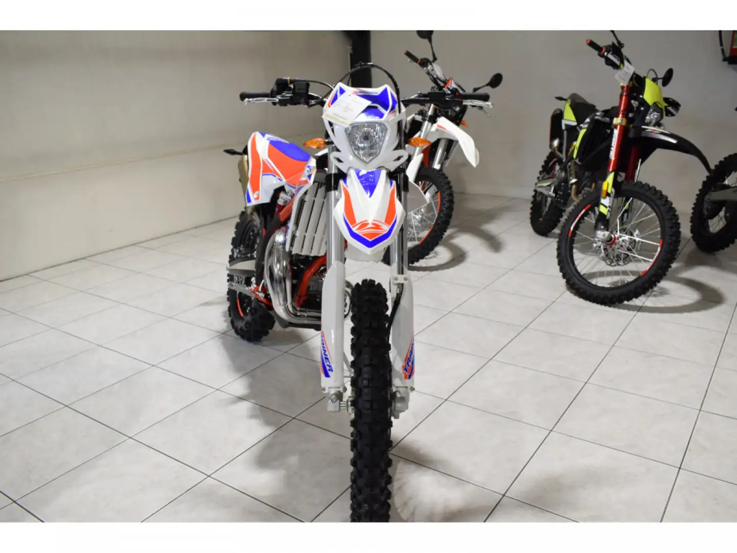 Beta Xtrainer 250 2T MY21 Bianco - 2