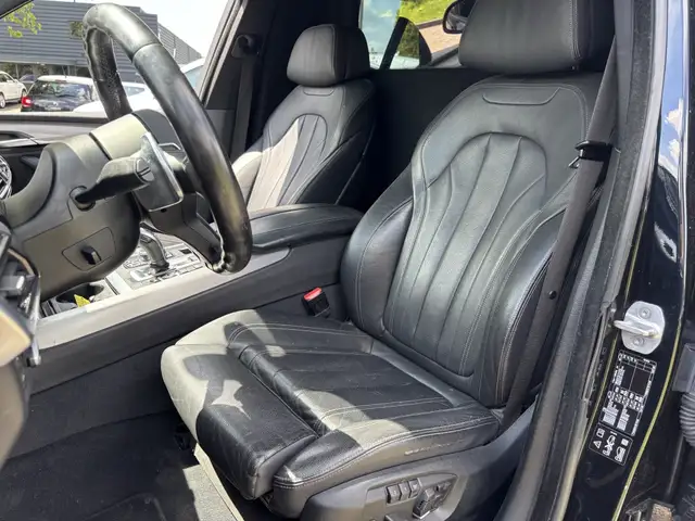 BMW X5 view 15