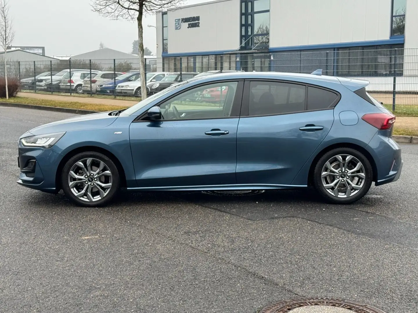 Ford Focus Lim. ST-Line*Navi*Tempo*PDC*SHZ*LED Blau - 2