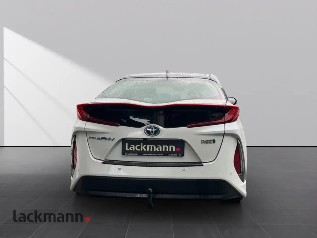 Toyota Prius Plug-in Executive*Navi*LED*JBL*AHK*Leder*, миниатюра 6