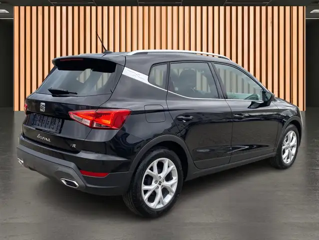 Seat Arona view 5