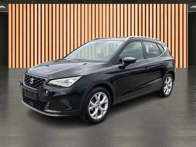 Seat Arona view 2
