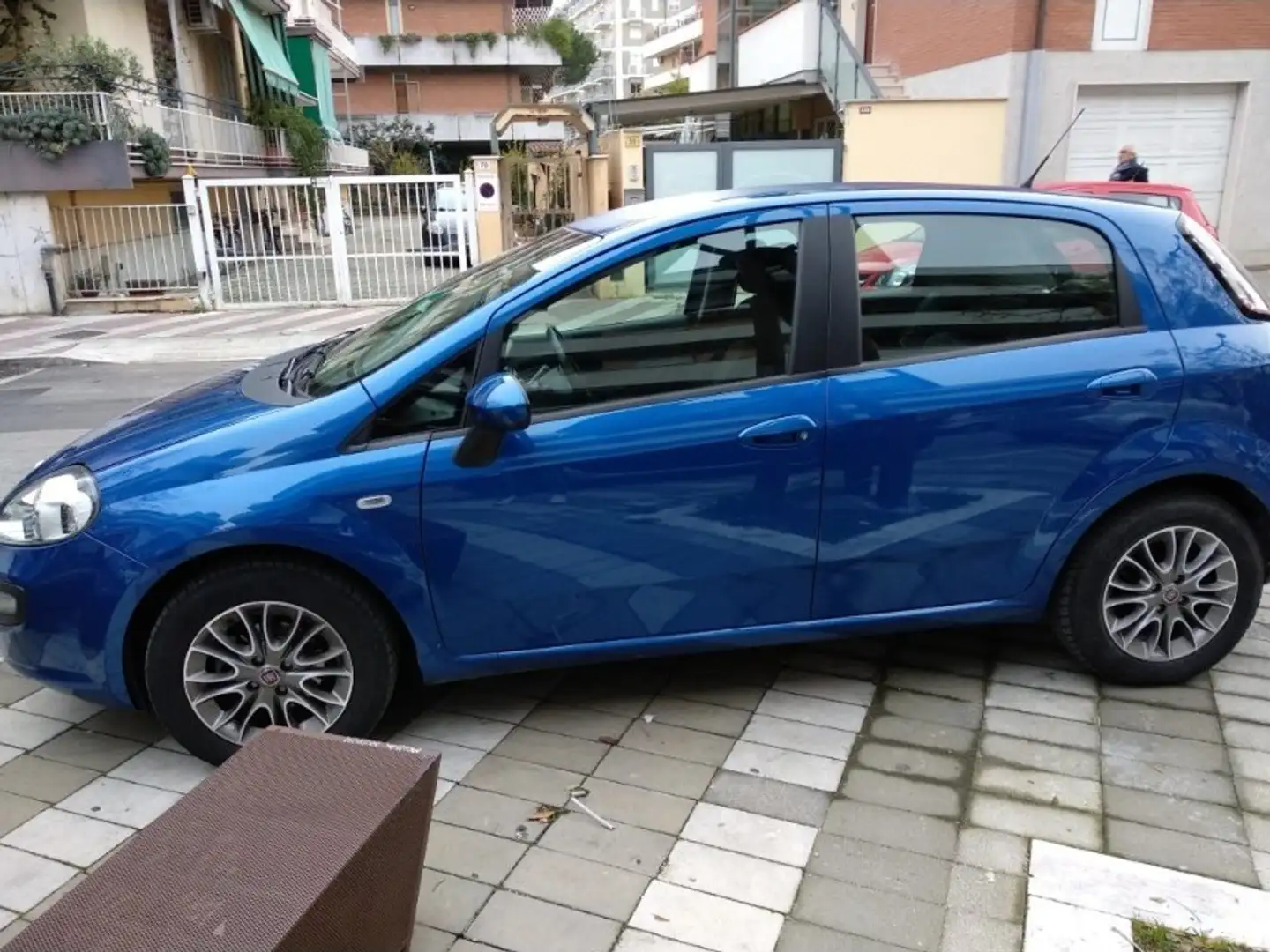 Fiat Punto Evo 5p 1.3 mjt 150th s&s 75cv Blu/Azzurro - 1