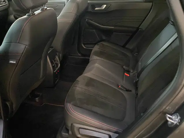 Ford Kuga view 10