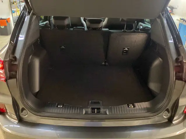 Ford Kuga view 12