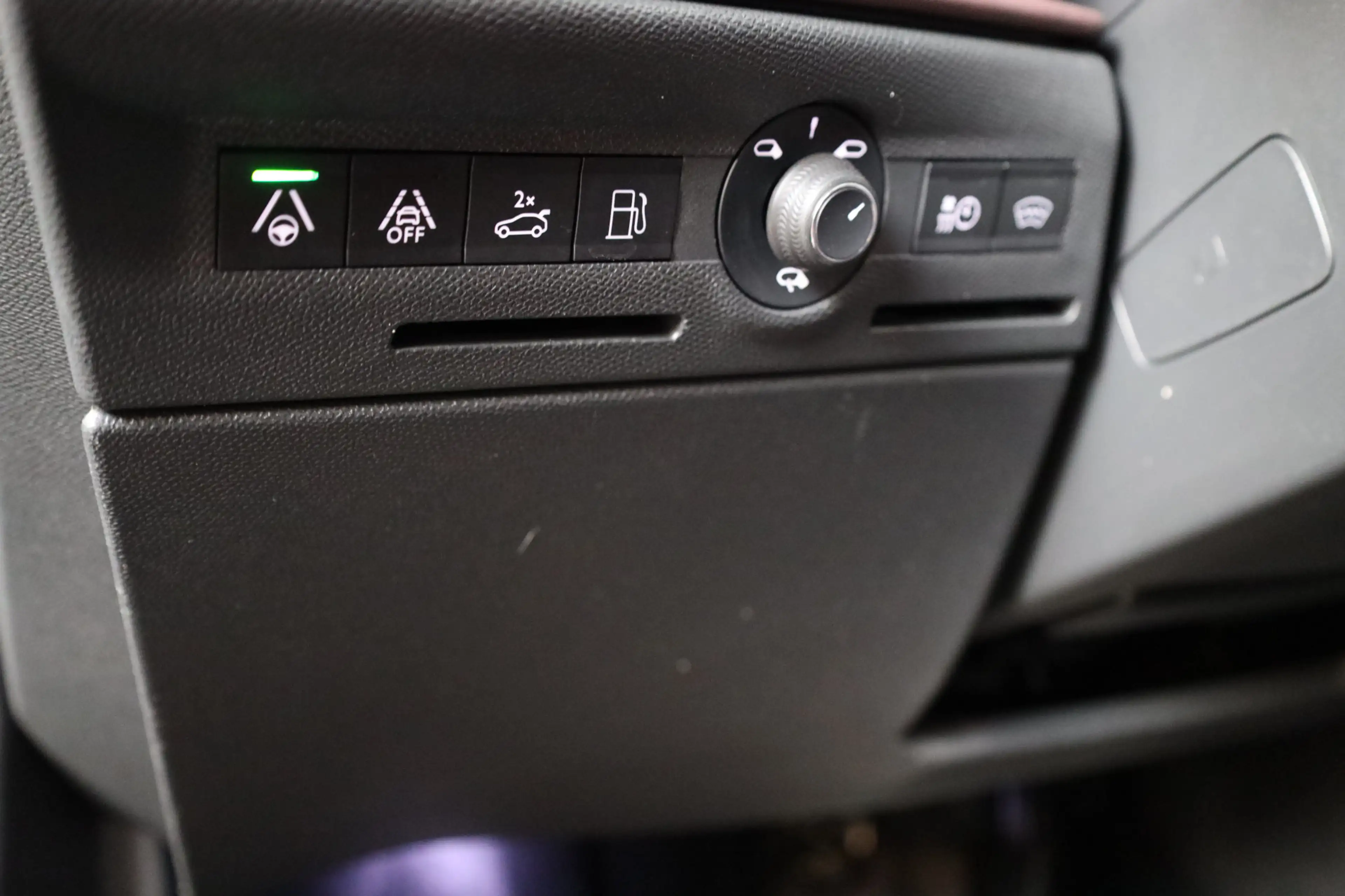 DS Automobiles DS 9 E-Tense RIVOLI+ 360 4x4 Nappa Leer | Massage Vent. — photo 39