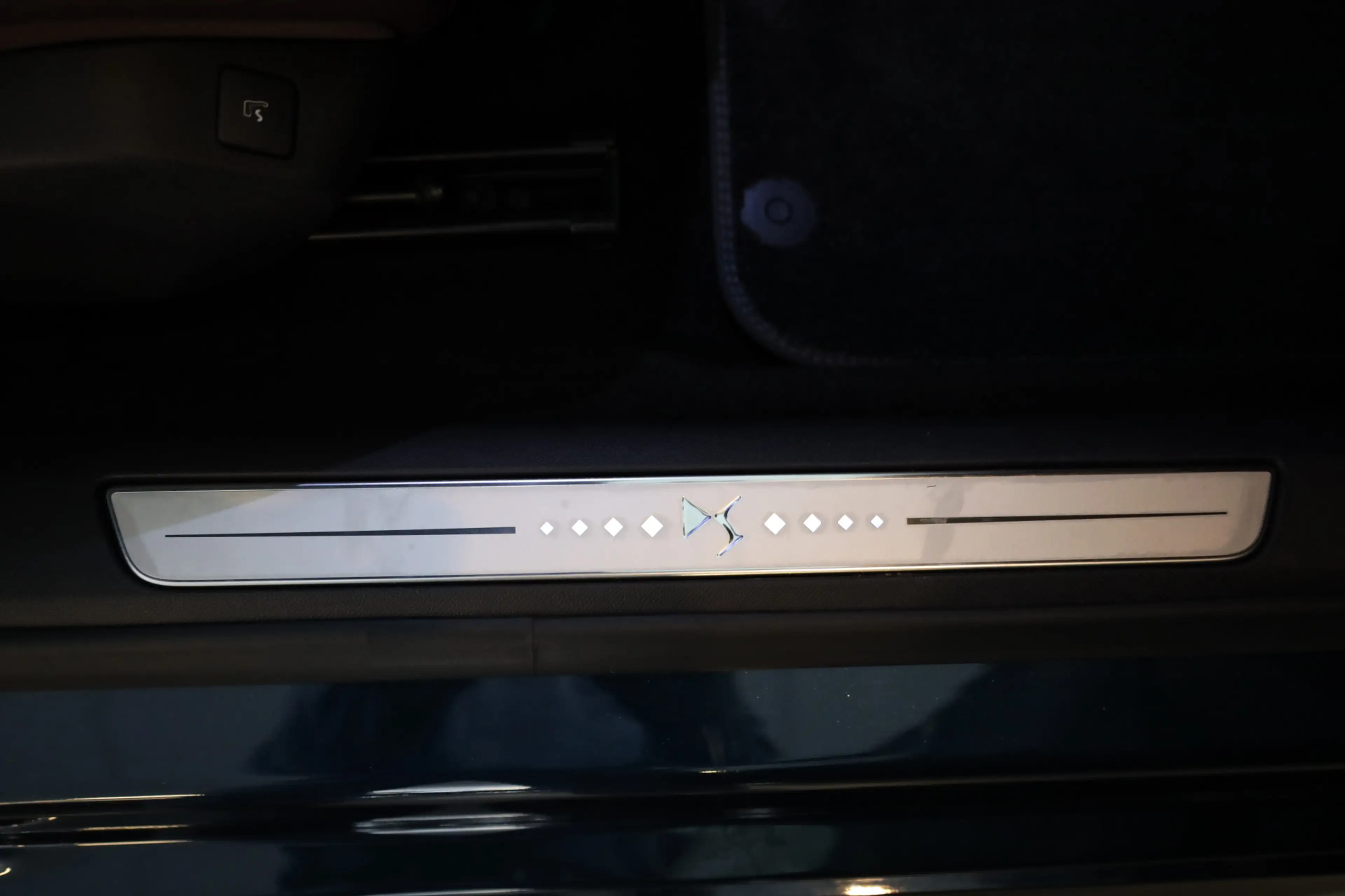 DS Automobiles DS 9 E-Tense RIVOLI+ 360 4x4 Nappa Leer | Massage Vent. — photo 4