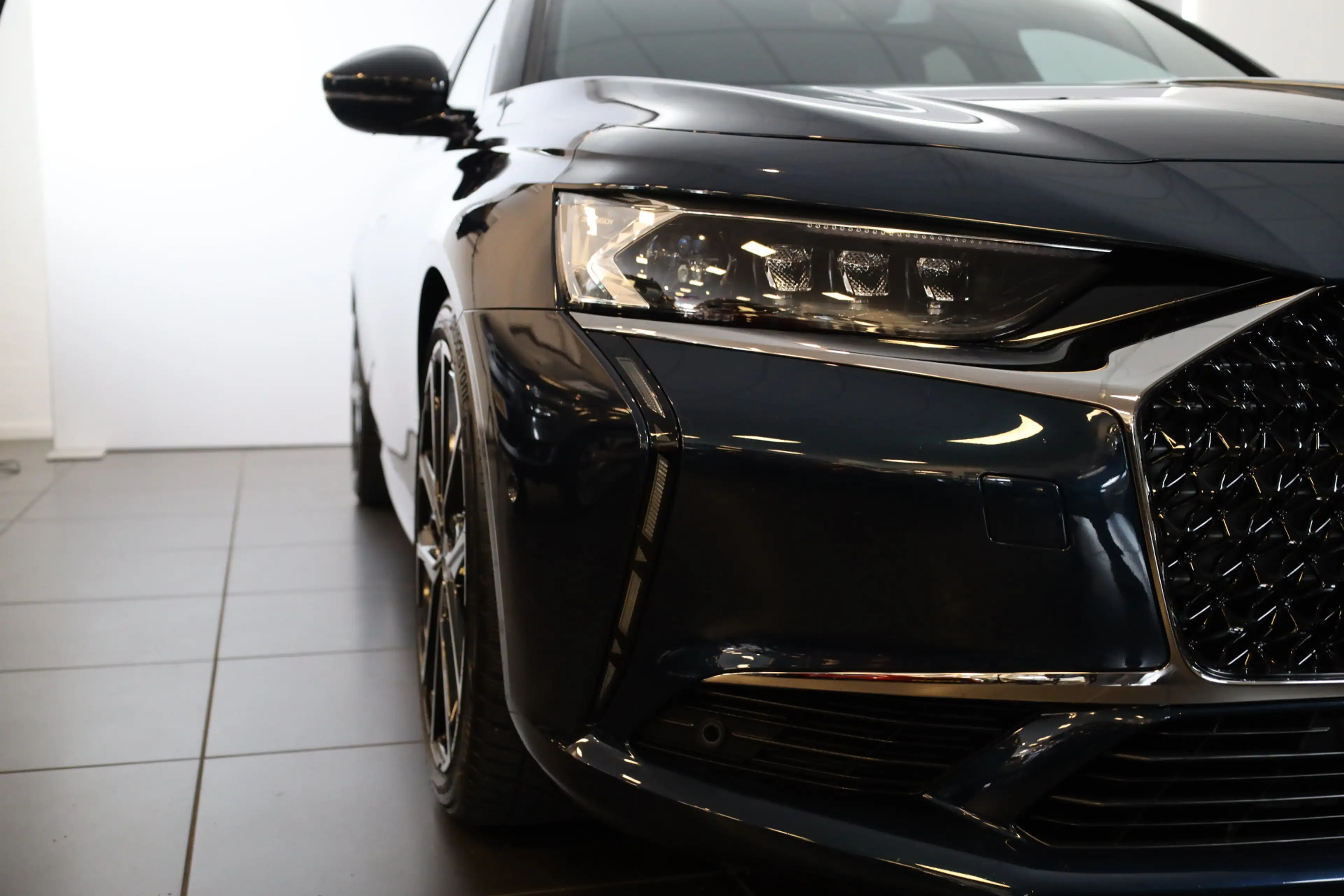 DS Automobiles DS 9 E-Tense RIVOLI+ 360 4x4 Nappa Leer | Massage Vent. — photo 3