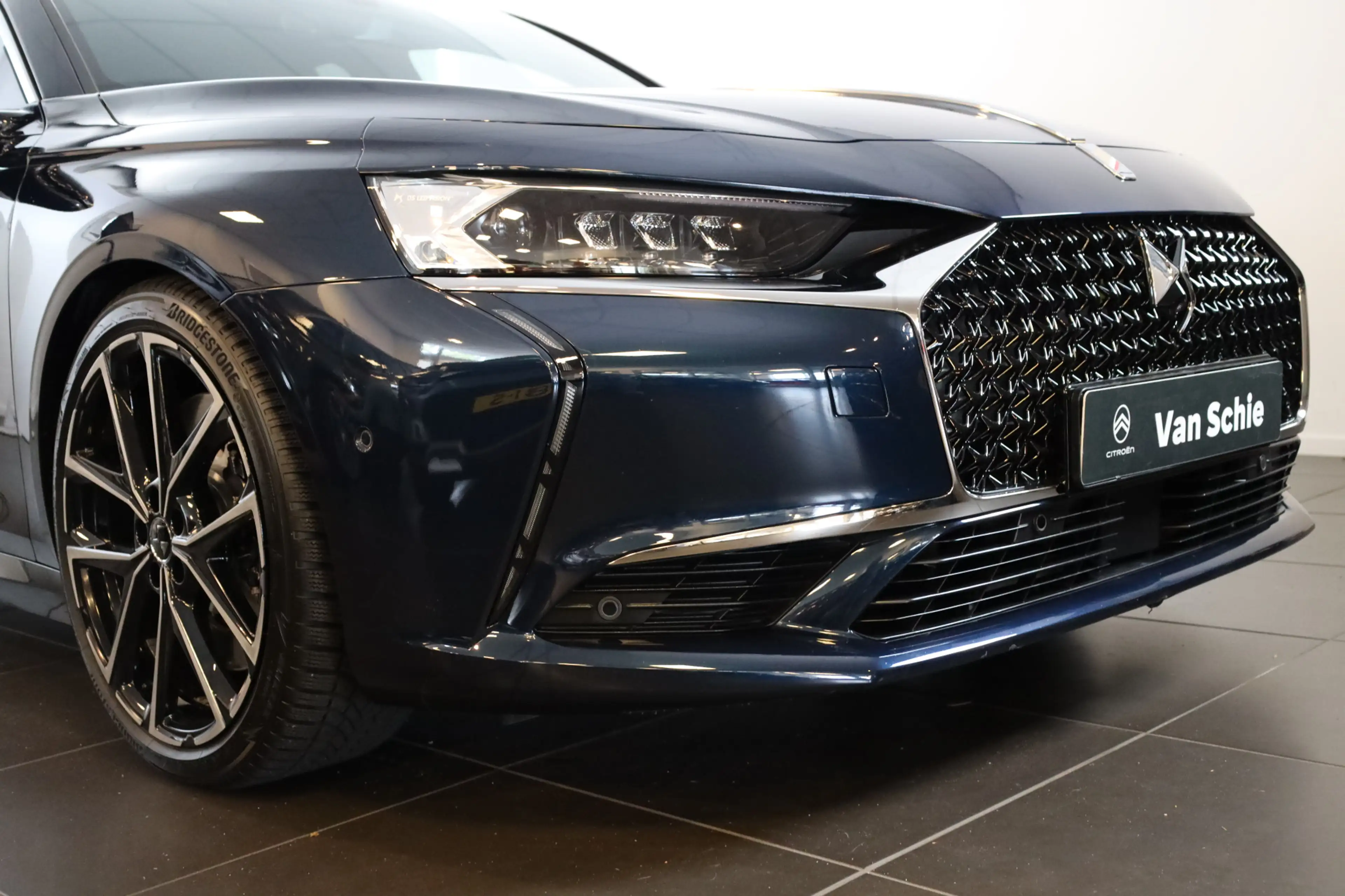 DS Automobiles DS 9 E-Tense RIVOLI+ 360 4x4 Nappa Leer | Massage Vent. — photo 2