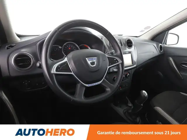Dacia Sandero view 11