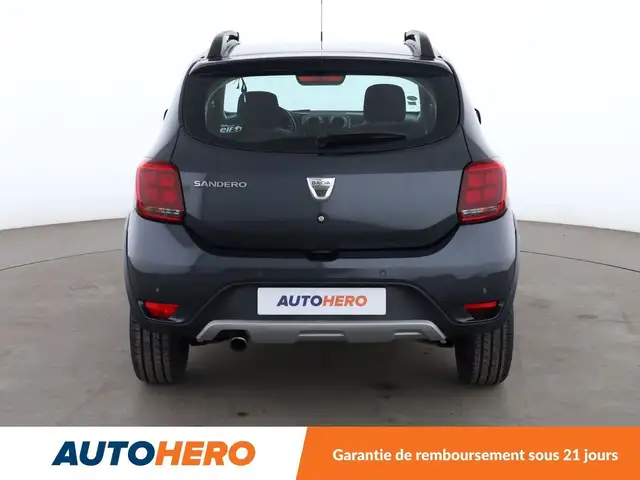 Dacia Sandero view 5
