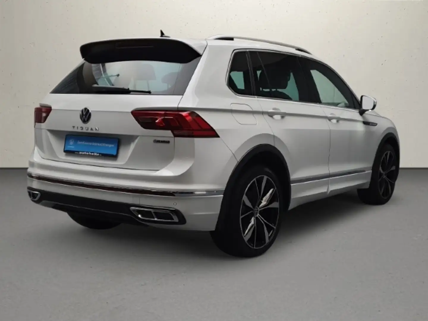 Volkswagen Tiguan TDI 4MOTION DSG R-Line Pano 5J Garantie Weiß - 2