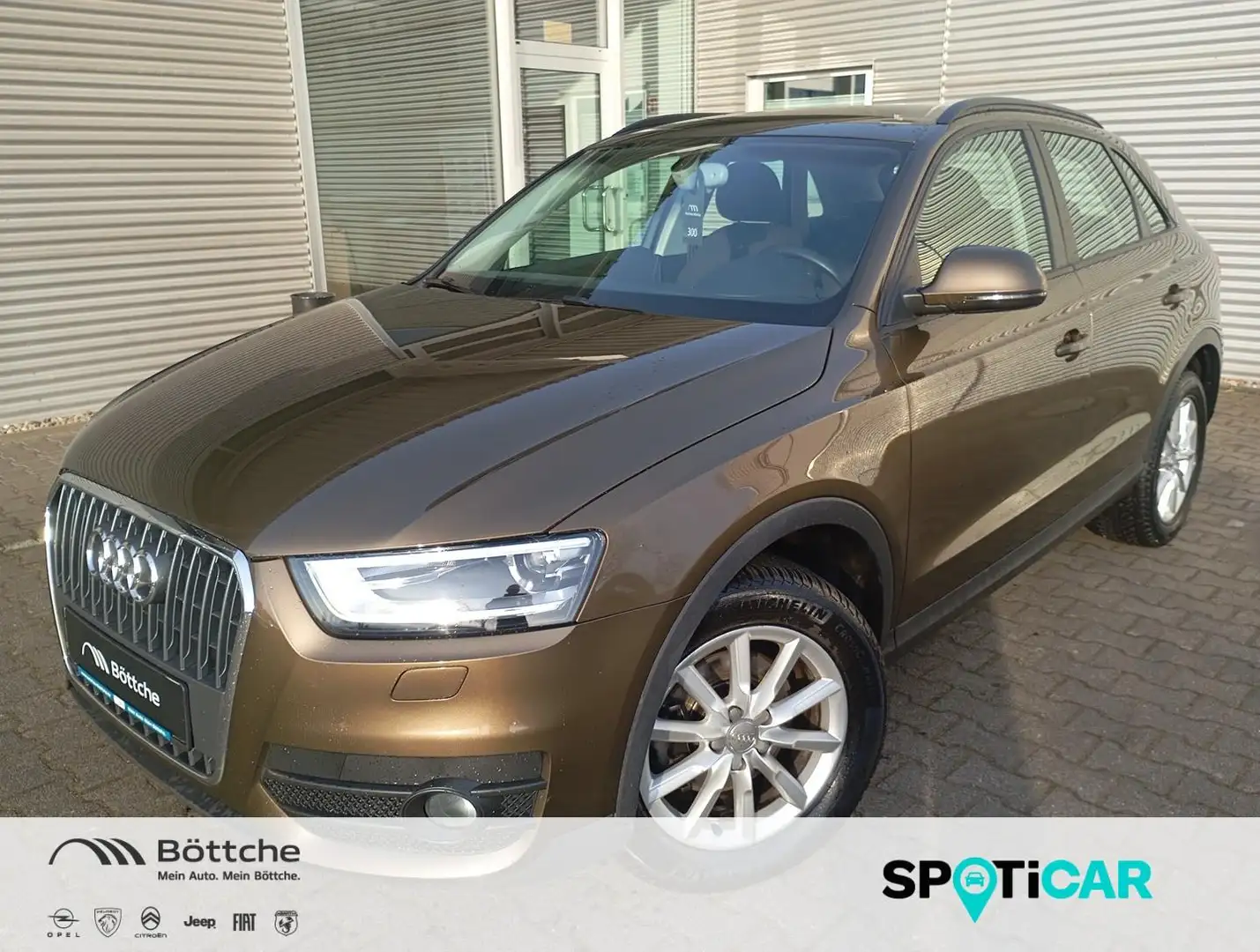Audi Q3 2.0 TDI Xenon/Navi/SHZ/PDC/Scheckheft/Klima Brown - 1