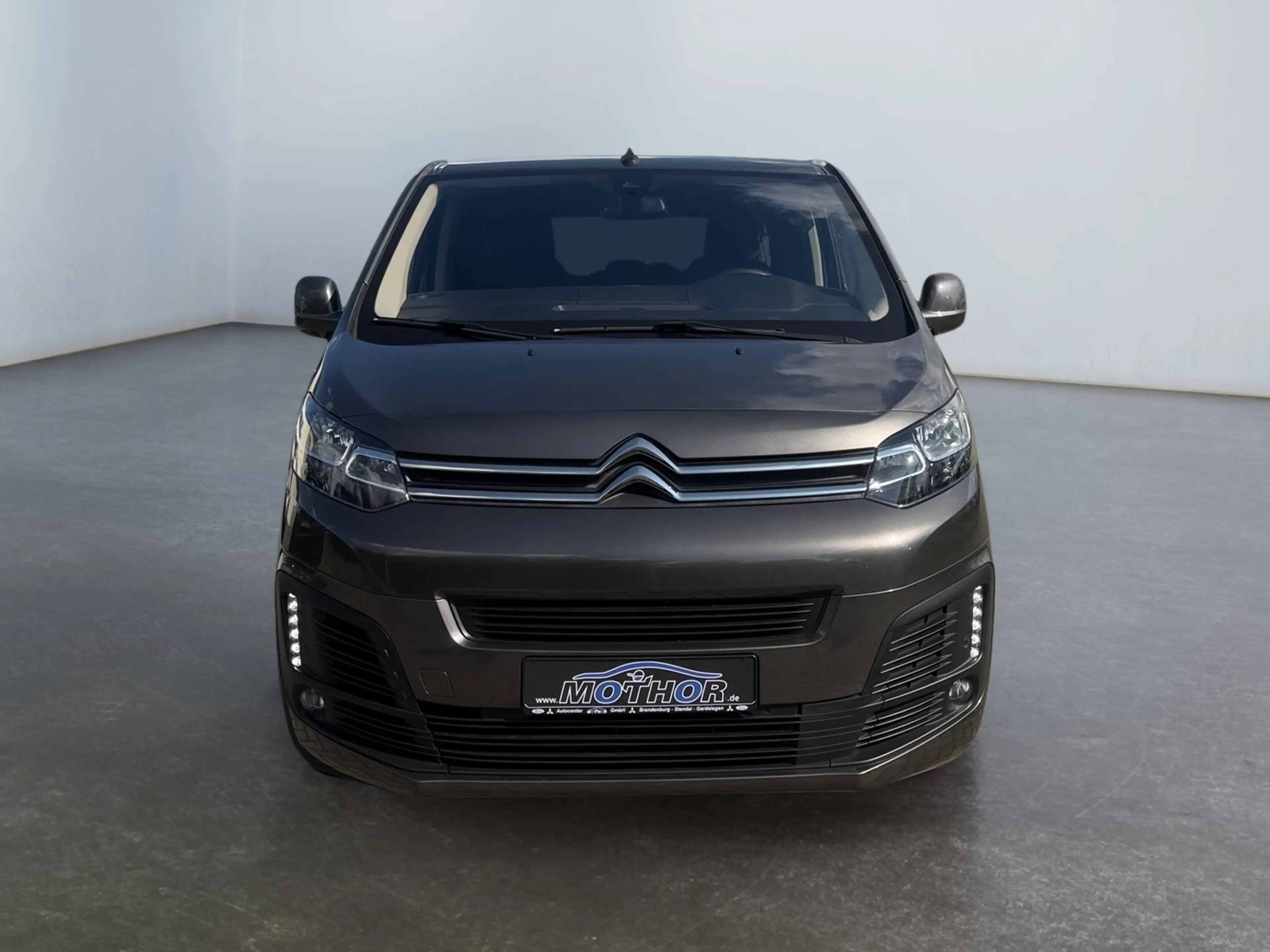 Citroen Spacetourer Feel M 2.0 BlueHDi 150 L2 TEMP+SHZ — photo 6