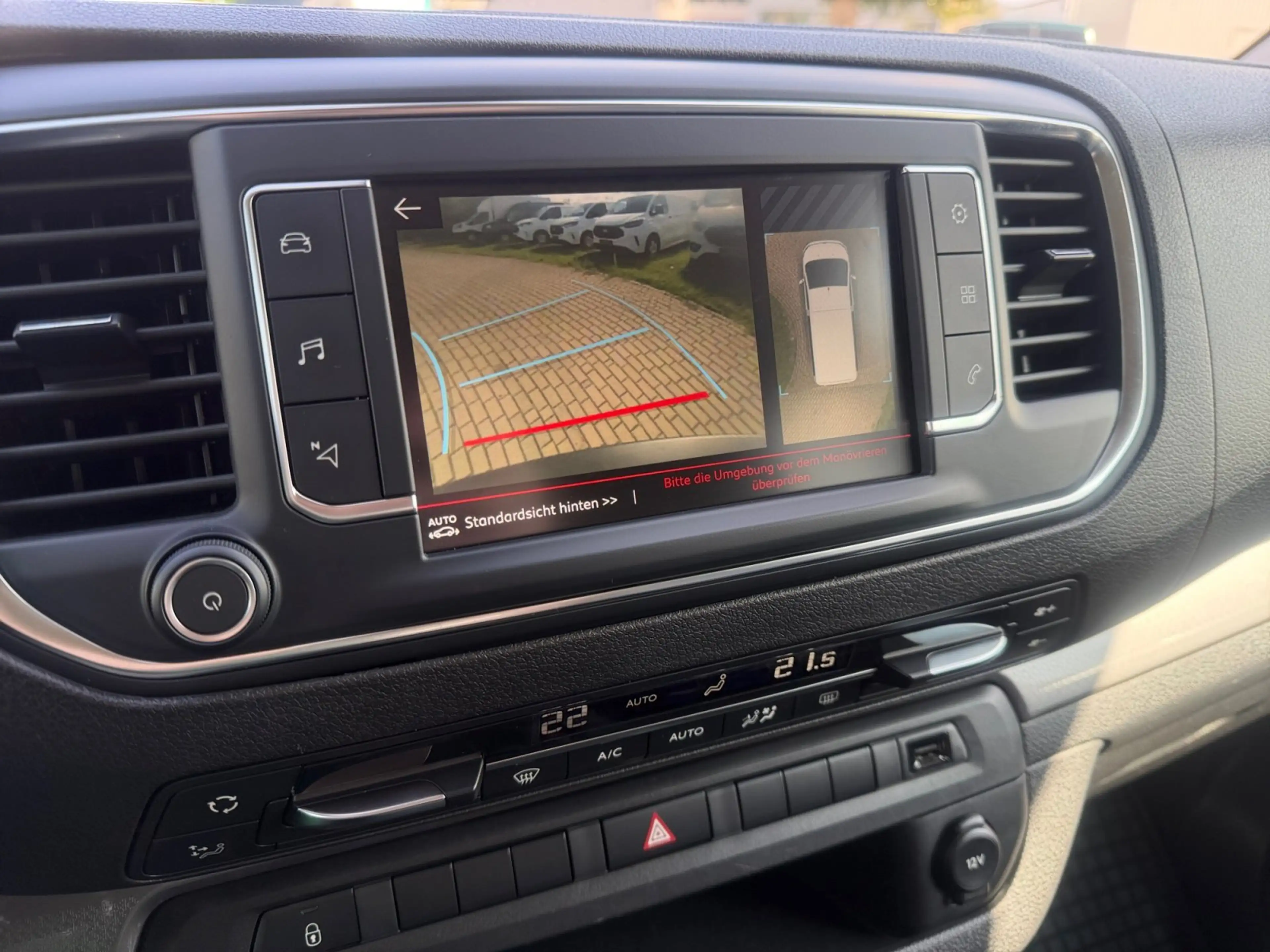Citroen Spacetourer Feel M 2.0 BlueHDi 150 L2 TEMP+SHZ — photo 13