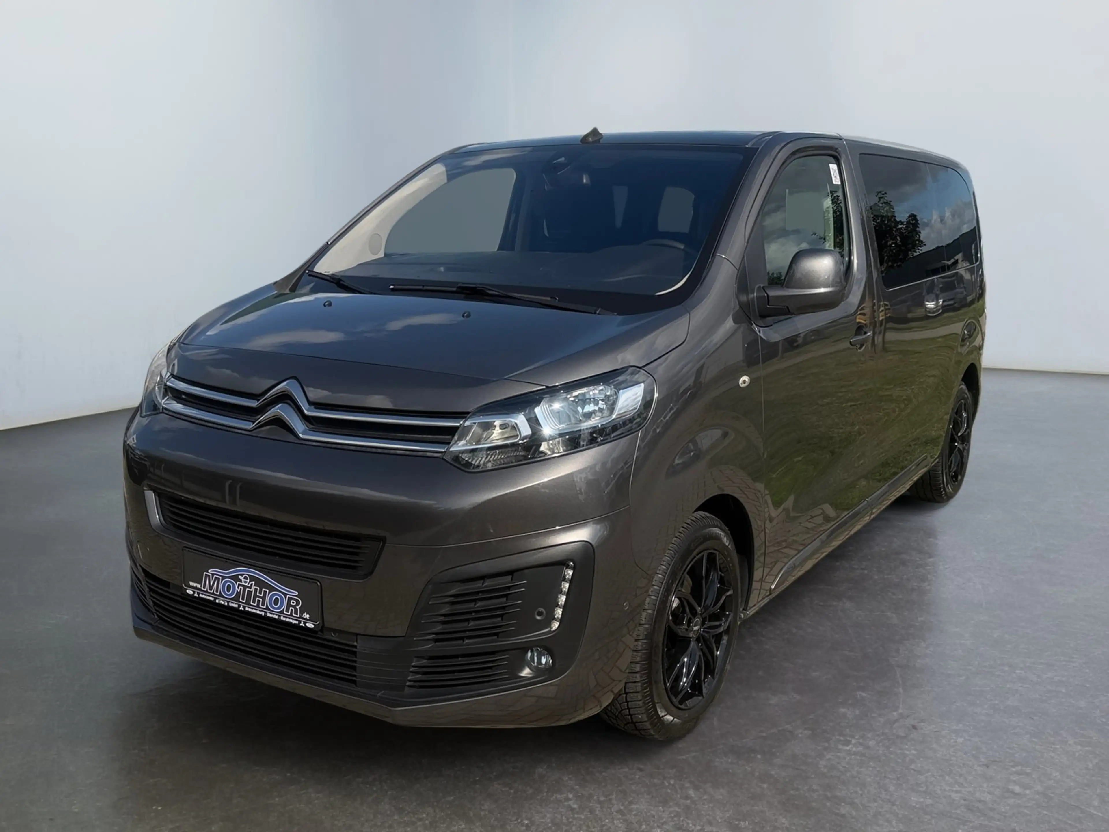Citroen Spacetourer Feel M 2.0 BlueHDi 150 L2 TEMP+SHZ — photo 2