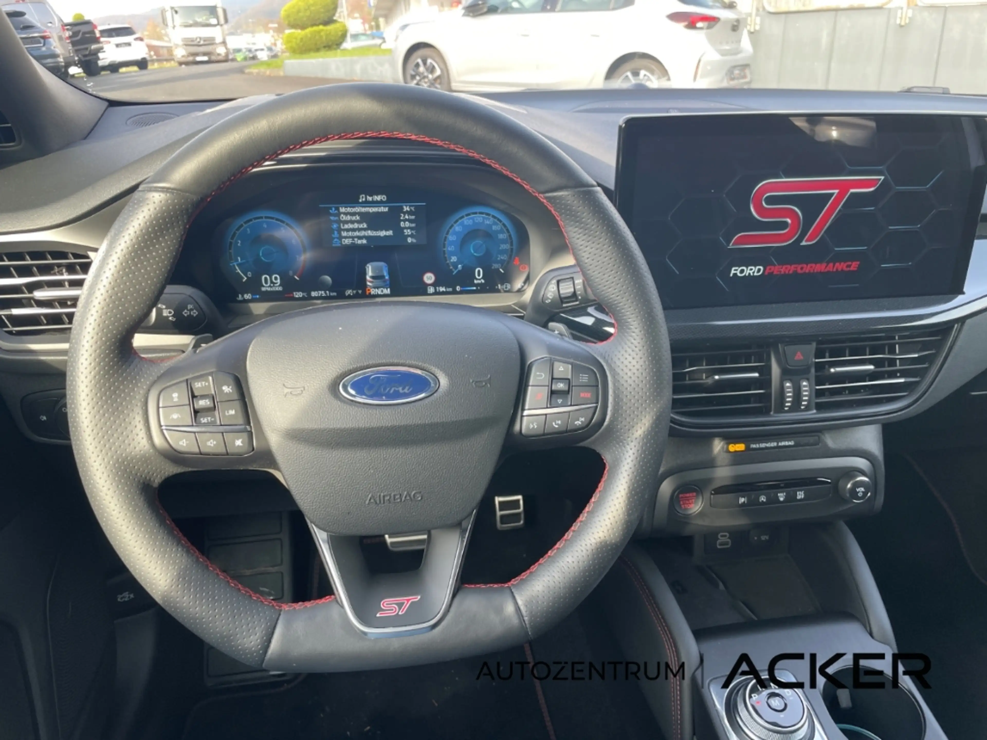 Ford Focus Turnier ST X 2.3 AT7 Pano/aAHK/ACC -36%* — photo 13