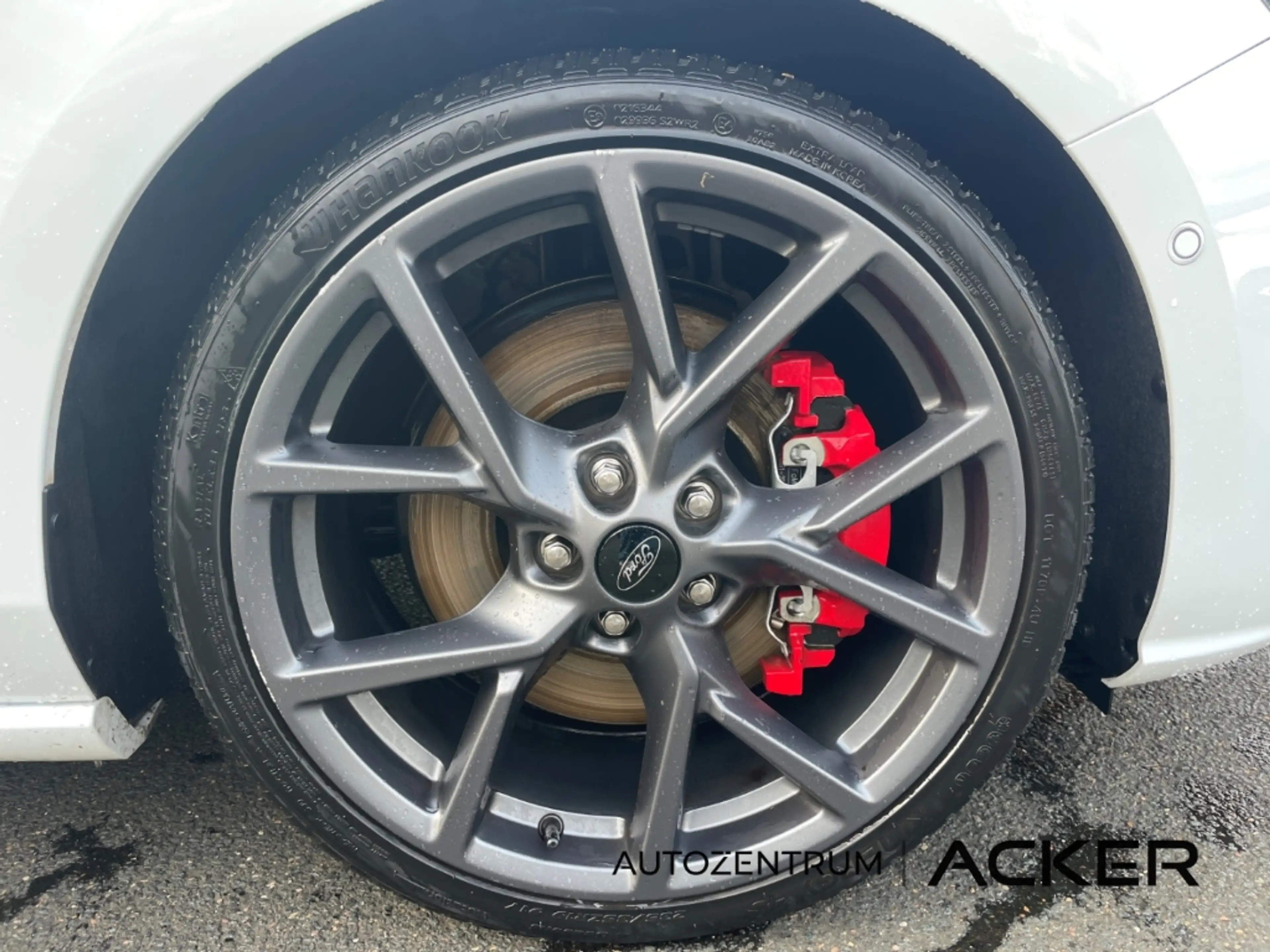 Ford Focus Turnier ST X 2.3 AT7 Pano/aAHK/ACC -36%* — photo 6