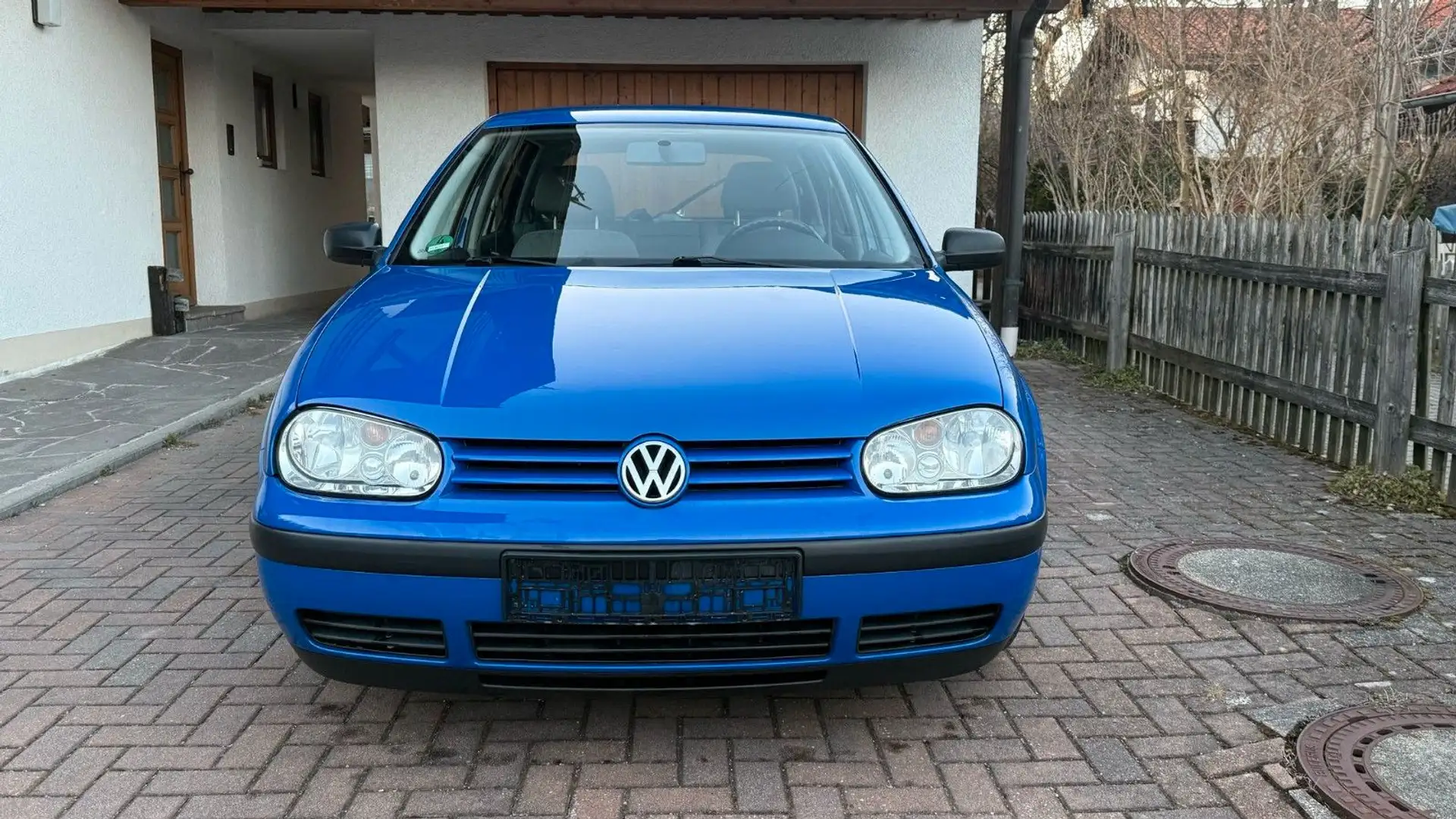 Volkswagen Golf 1.6 *KLIMA*AUTOMATIK* Blau - 2