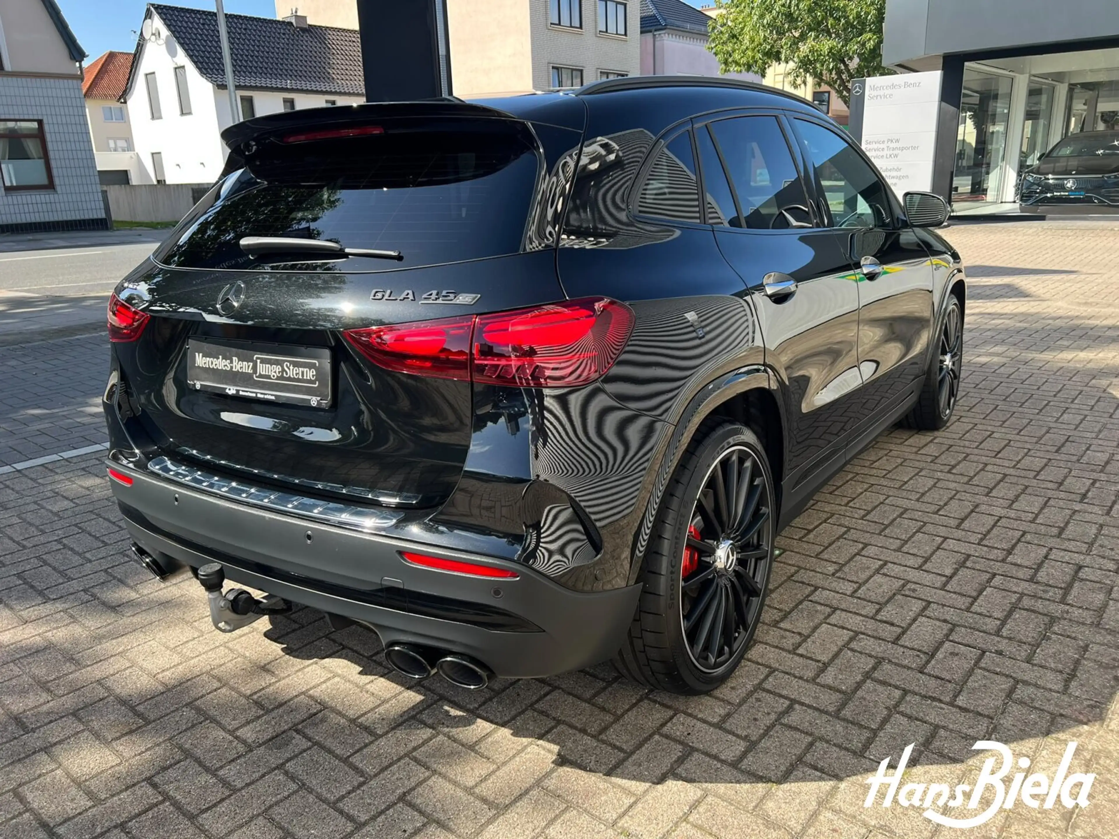 Mercedes-Benz GLA 45 AMG GLA 45 S 4M+ Prem+/NightII/21"/AHK/Drivers/Dis PSD — photo 8