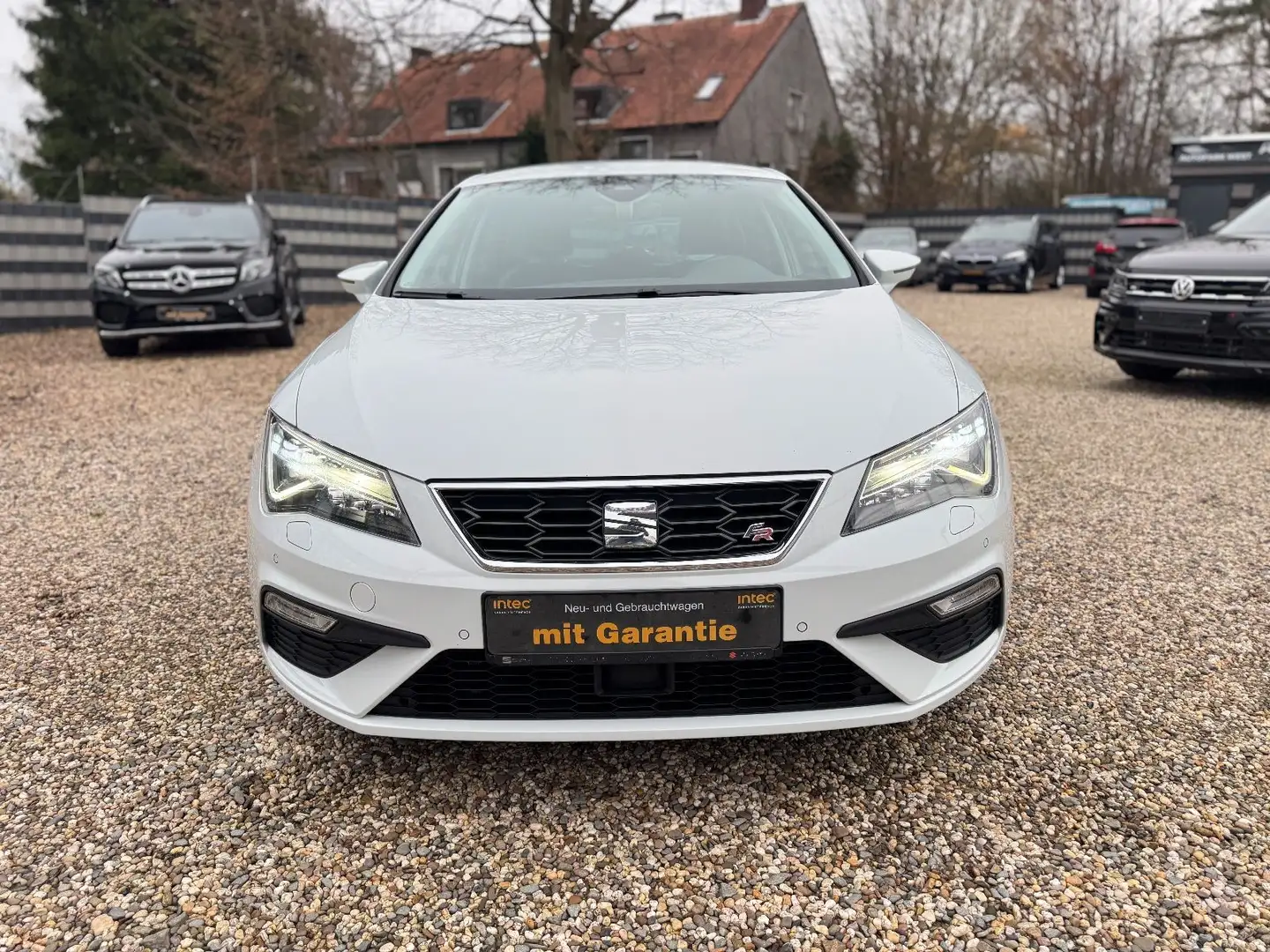 SEAT Leon FR//AUTOMATIK*S+W REIFEN*NAVI*// Weiß - 2