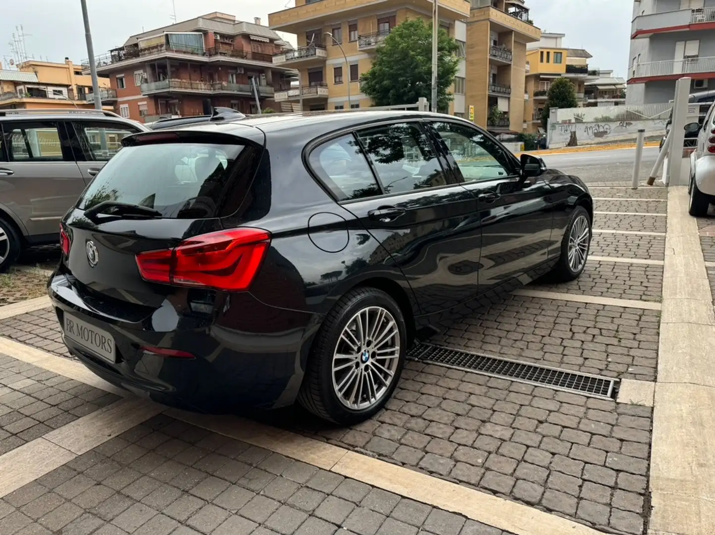 BMW 116 d Auto 5p - VENDUTA IL 24.6.2025 !!! Nero - 2