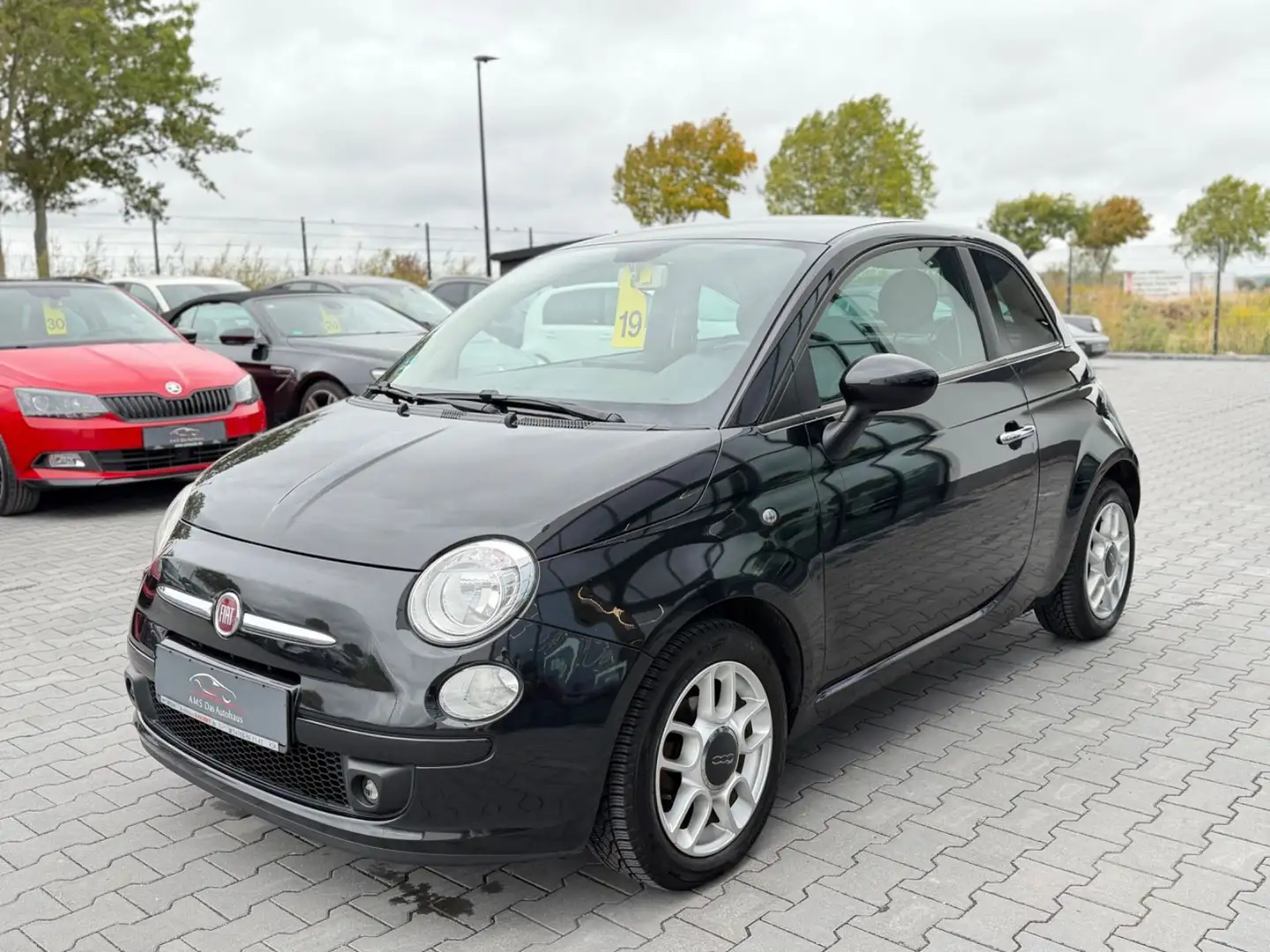Fiat 500 Sport 1.3 JTD Leder Klima AppleCarplay Noir - 1