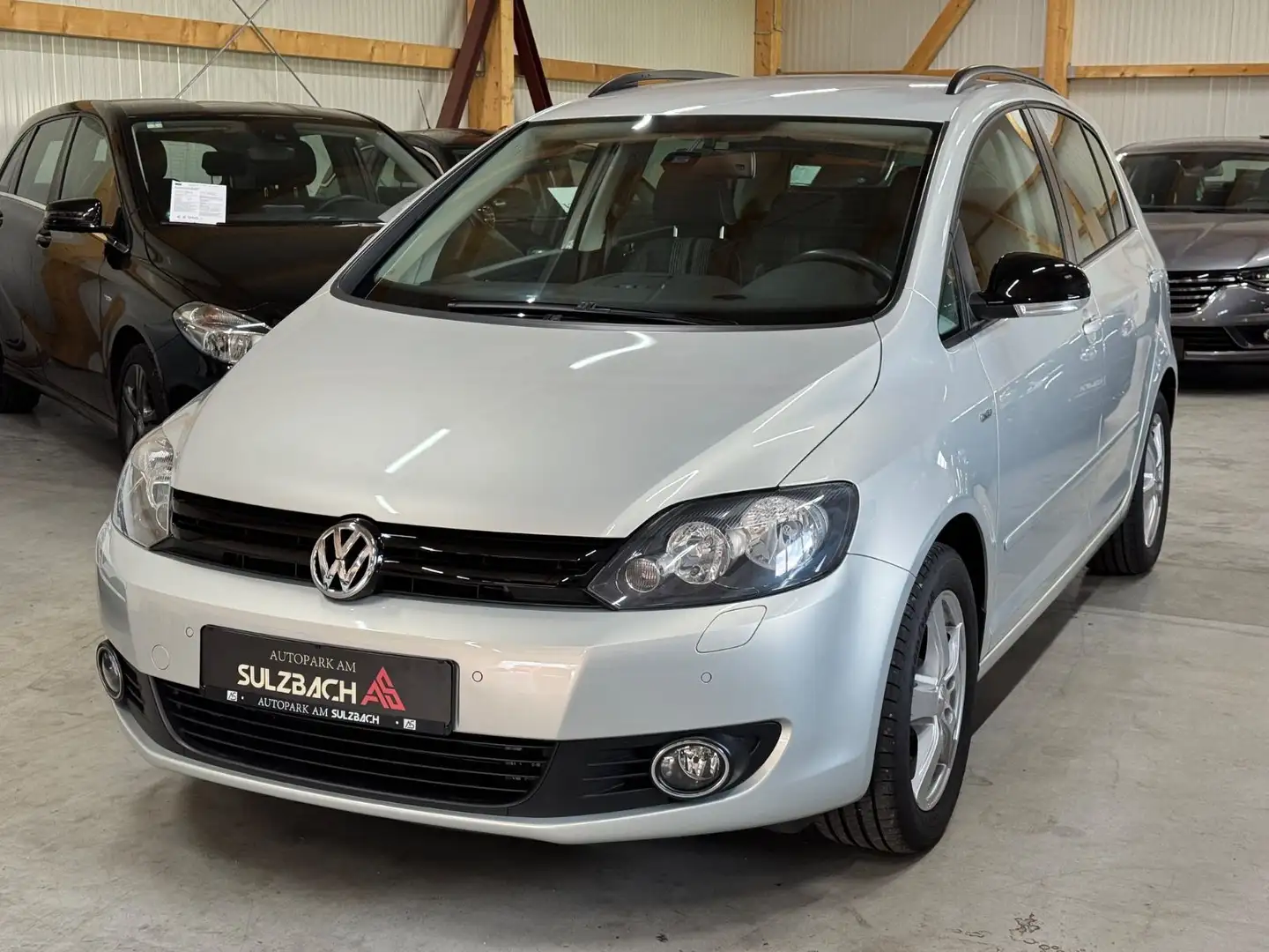 Volkswagen Golf Plus VI Match/SHZ/PDC/ Oro - 1