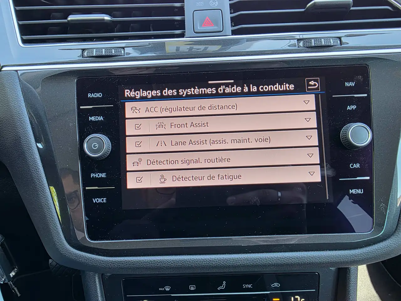 Volkswagen Tiguan 2.0 TDi SCR 4Motion Life Business DSG 1°EIG. !! IN PERFECTE STAAT !! 4X4!!, миниатюра 22