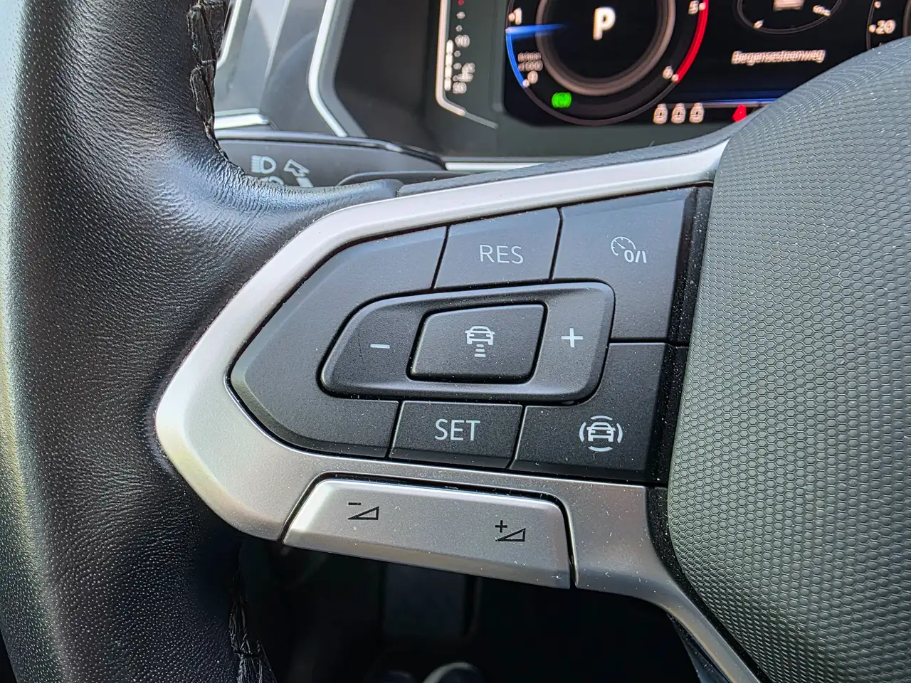 Volkswagen Tiguan 2.0 TDi SCR 4Motion Life Business DSG 1°EIG. !! IN PERFECTE STAAT !! 4X4!!, миниатюра 24