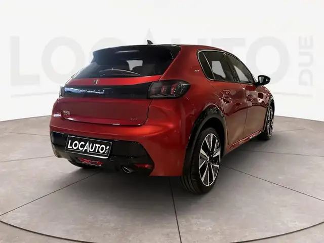 Peugeot 208 view 4