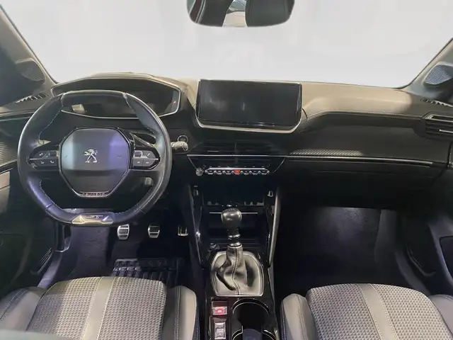 Peugeot 208 view 6