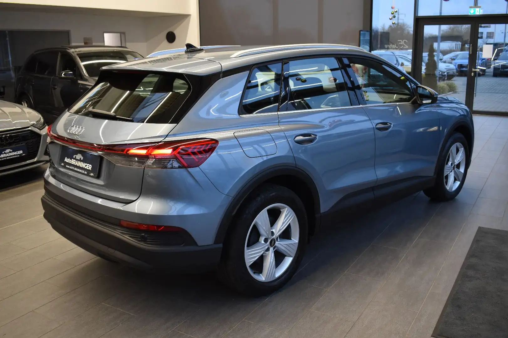 Audi Q4 e-tron 35 Automatik LED~VirtualC~Wärmepumpe Bleu - 2