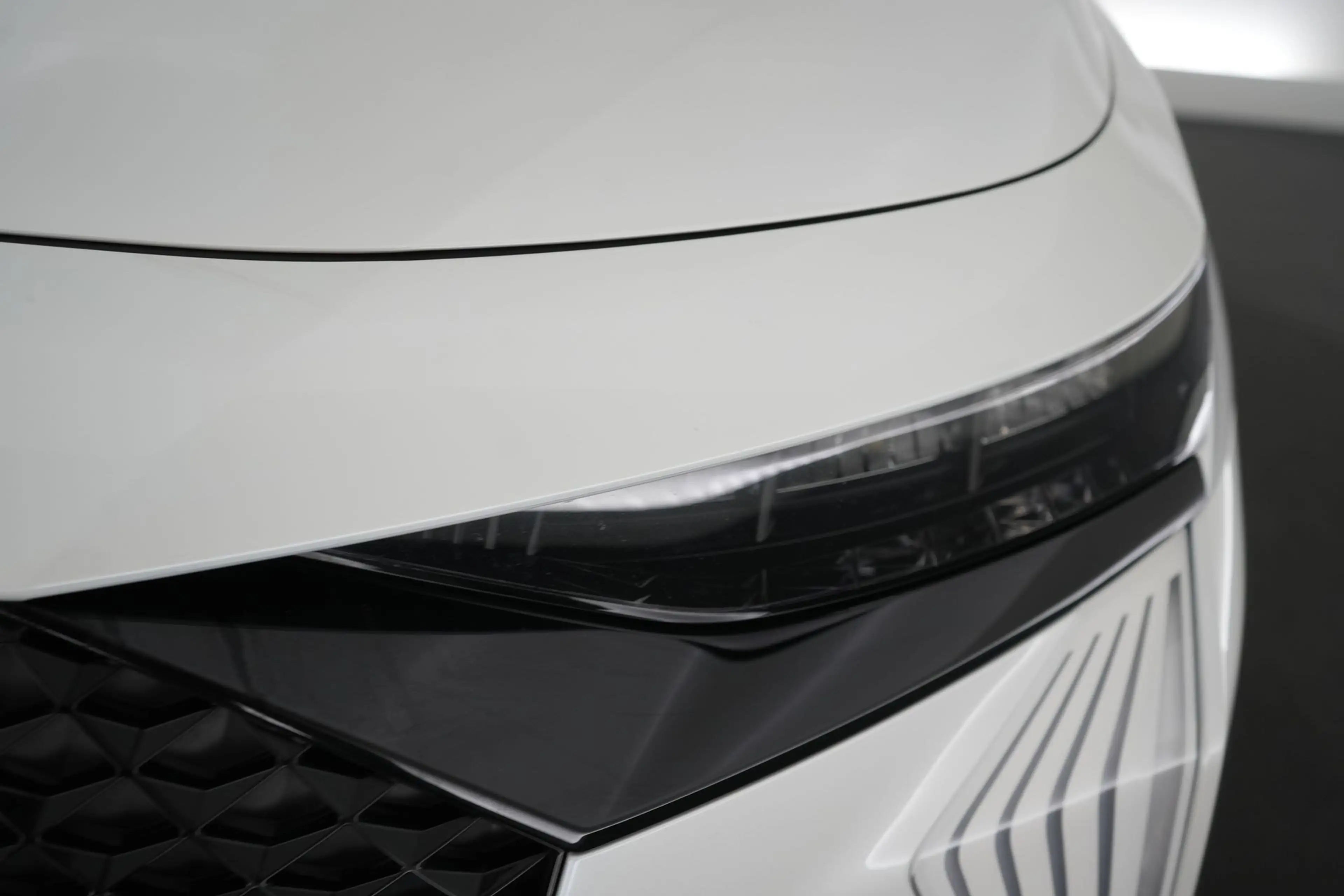 DS Automobiles DS 7 1.5 BlueHDi Performance Line EAT8 LEDER/ALCANTARA — photo 18