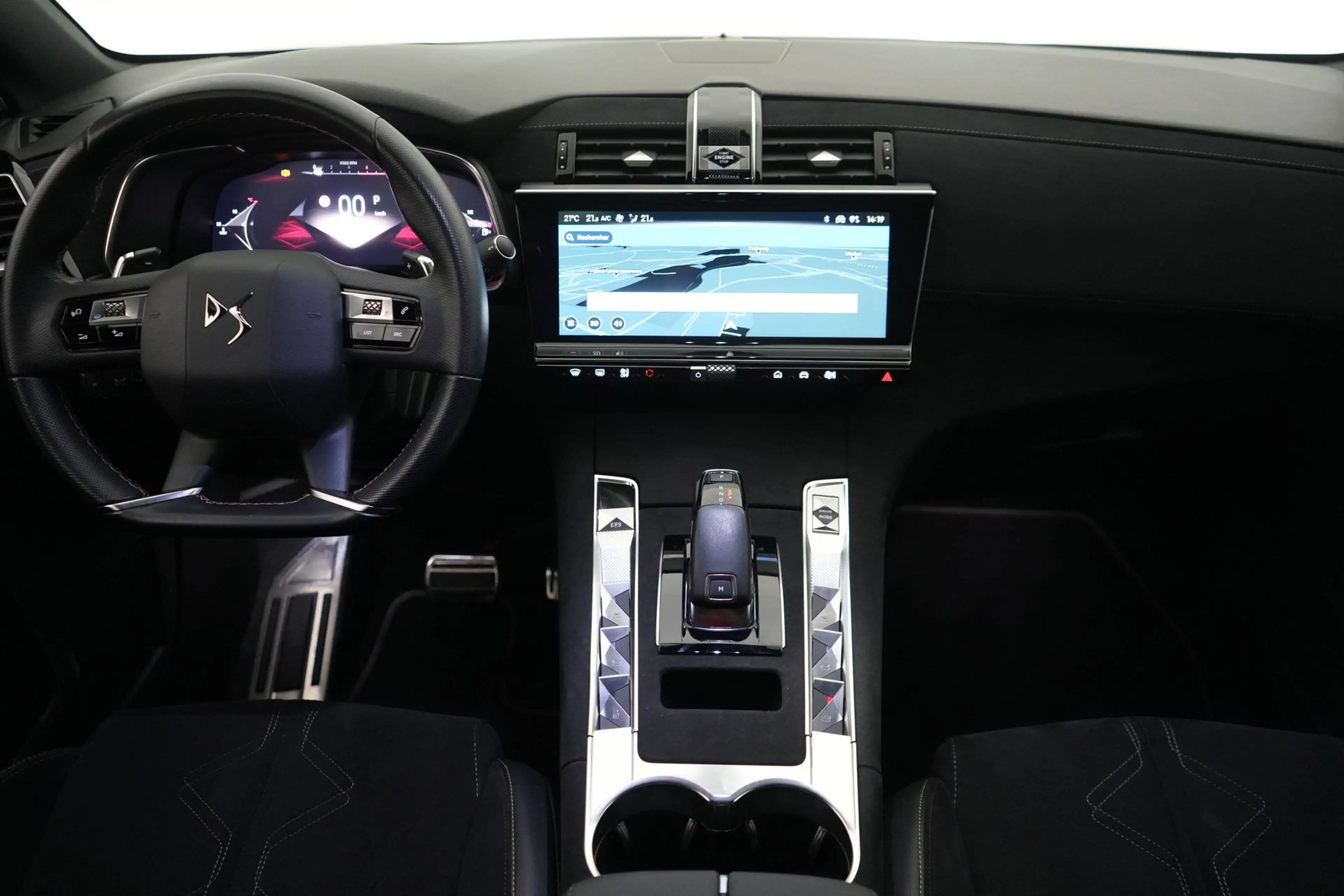 DS Automobiles DS 7 1.5 BlueHDi Performance Line EAT8 LEDER/ALCANTARA — photo 13