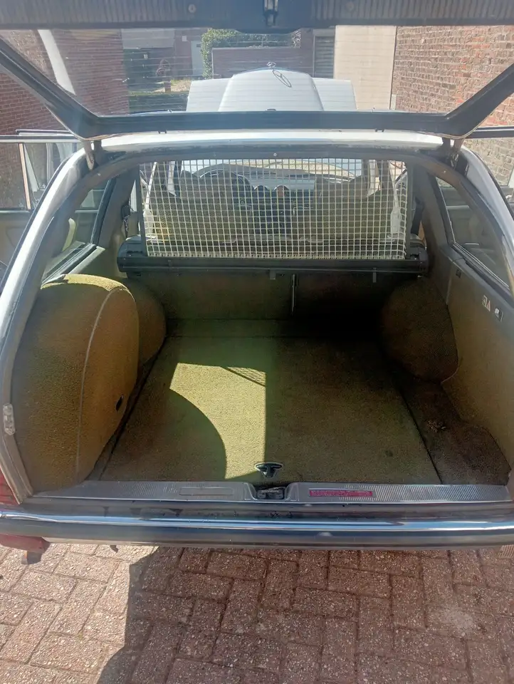 Mercedes-Benz 300 TD, foto 12