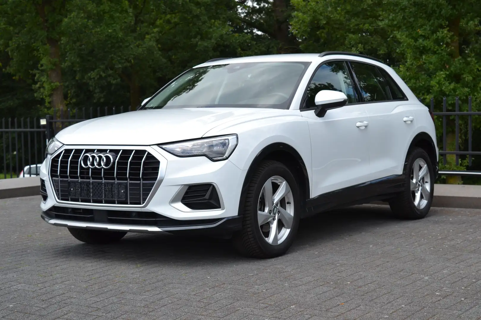Audi Q3 45tfsi Wit - 1