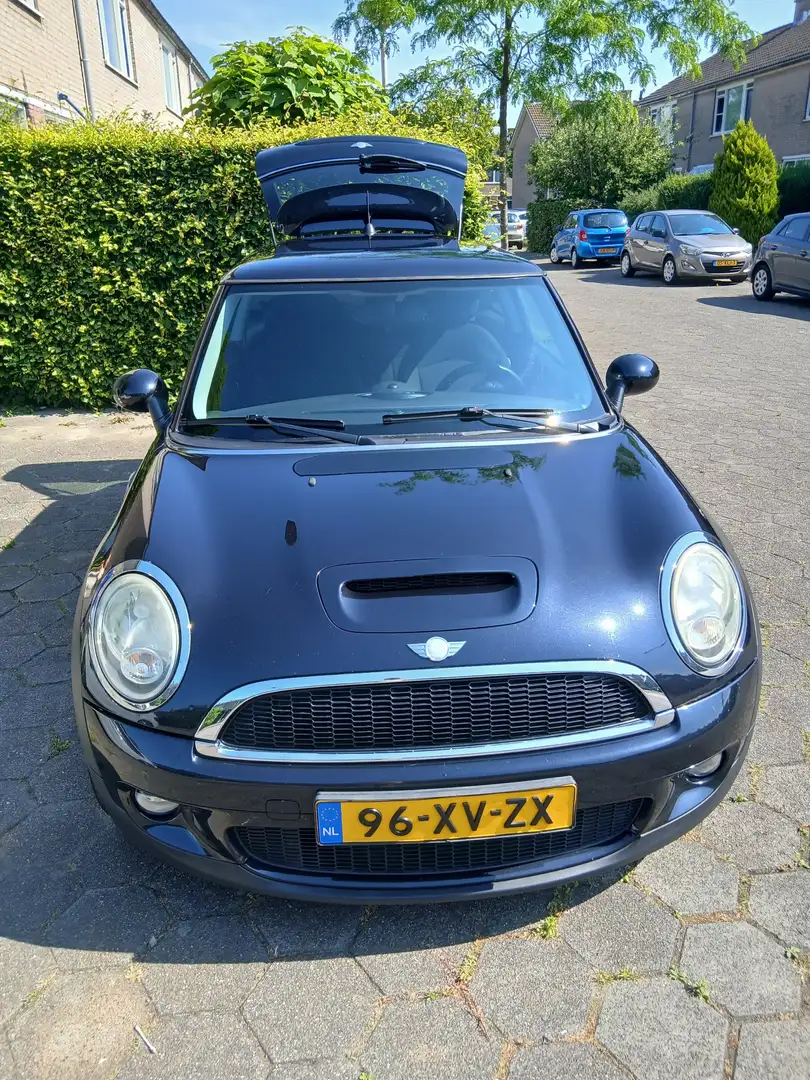 MINI Cooper S 1.6 Zwart - 2