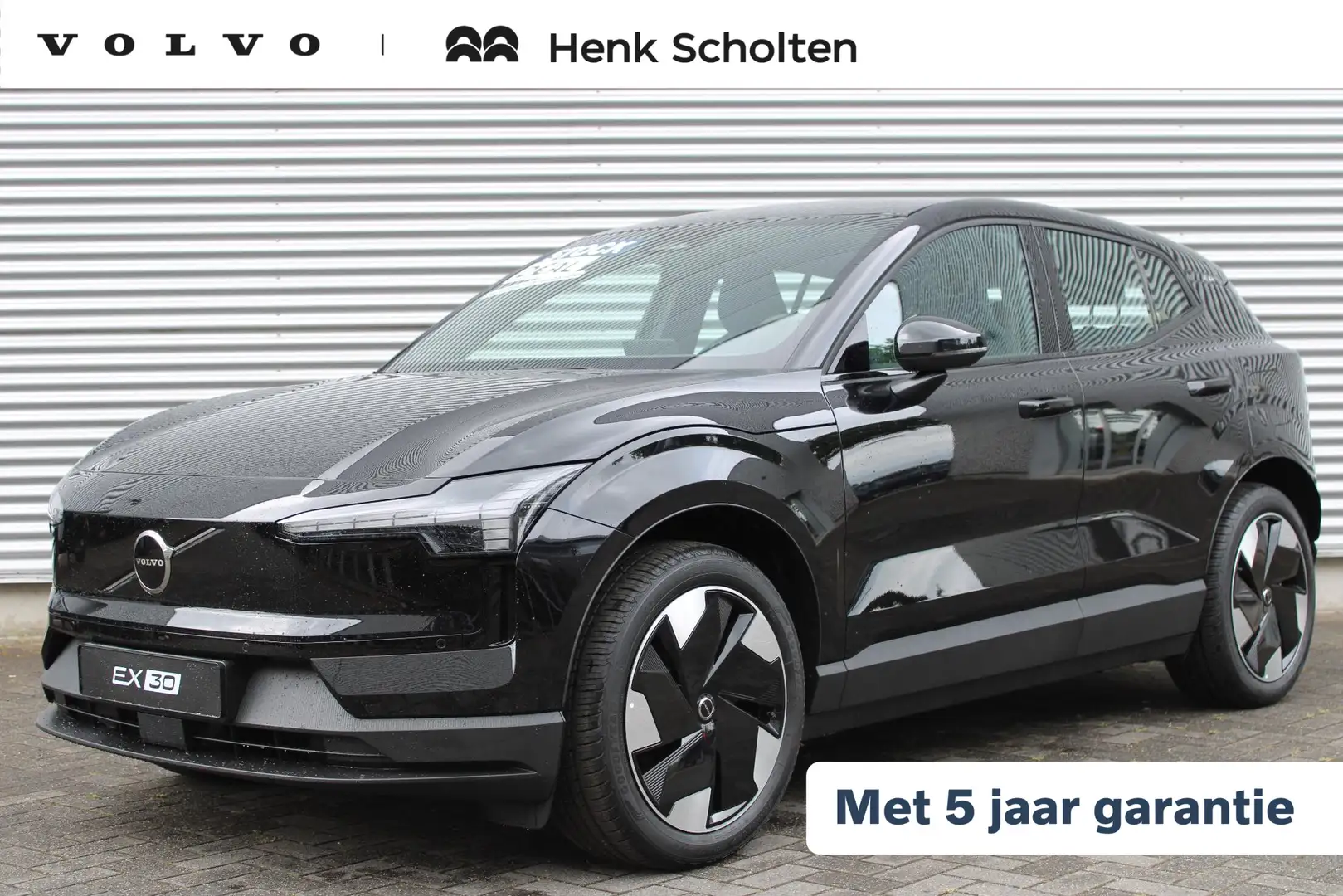 Volvo EX30 Single Motor Extended Range Plus | Achteruitrijcam Zwart - 1