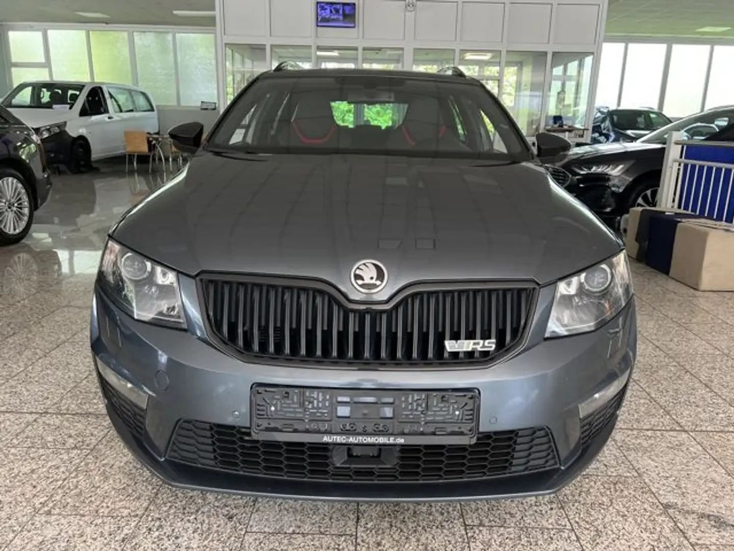 Skoda Octavia Combi RS 2.0 TSI 1. Hand+STANDHEIZUNG Grau - 2
