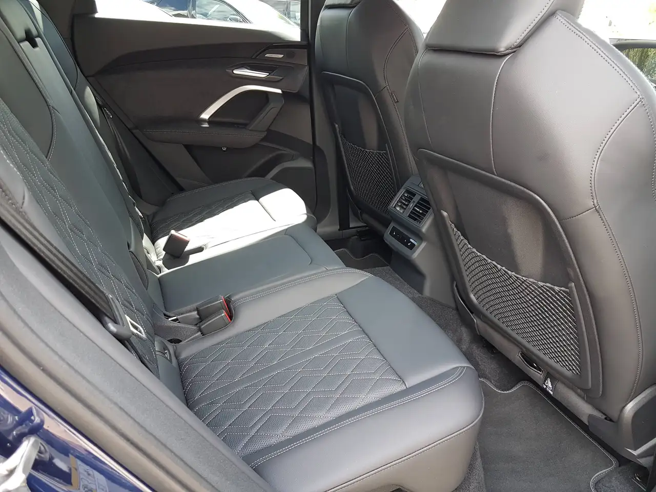 Audi SQ5 3.0 TFSI quatt*PANO*MATRIX*ACC*GAR 5J/100 TKM*NAVI 12