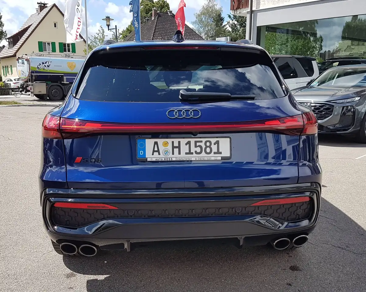 Audi SQ5 3.0 TFSI quatt*PANO*MATRIX*ACC*GAR 5J/100 TKM*NAVI 3