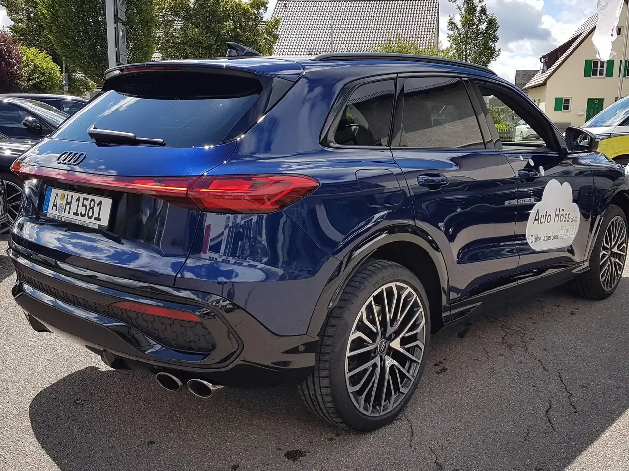 Audi SQ5 3.0 TFSI quatt*PANO*MATRIX*ACC*GAR 5J/100 TKM*NAVI 4