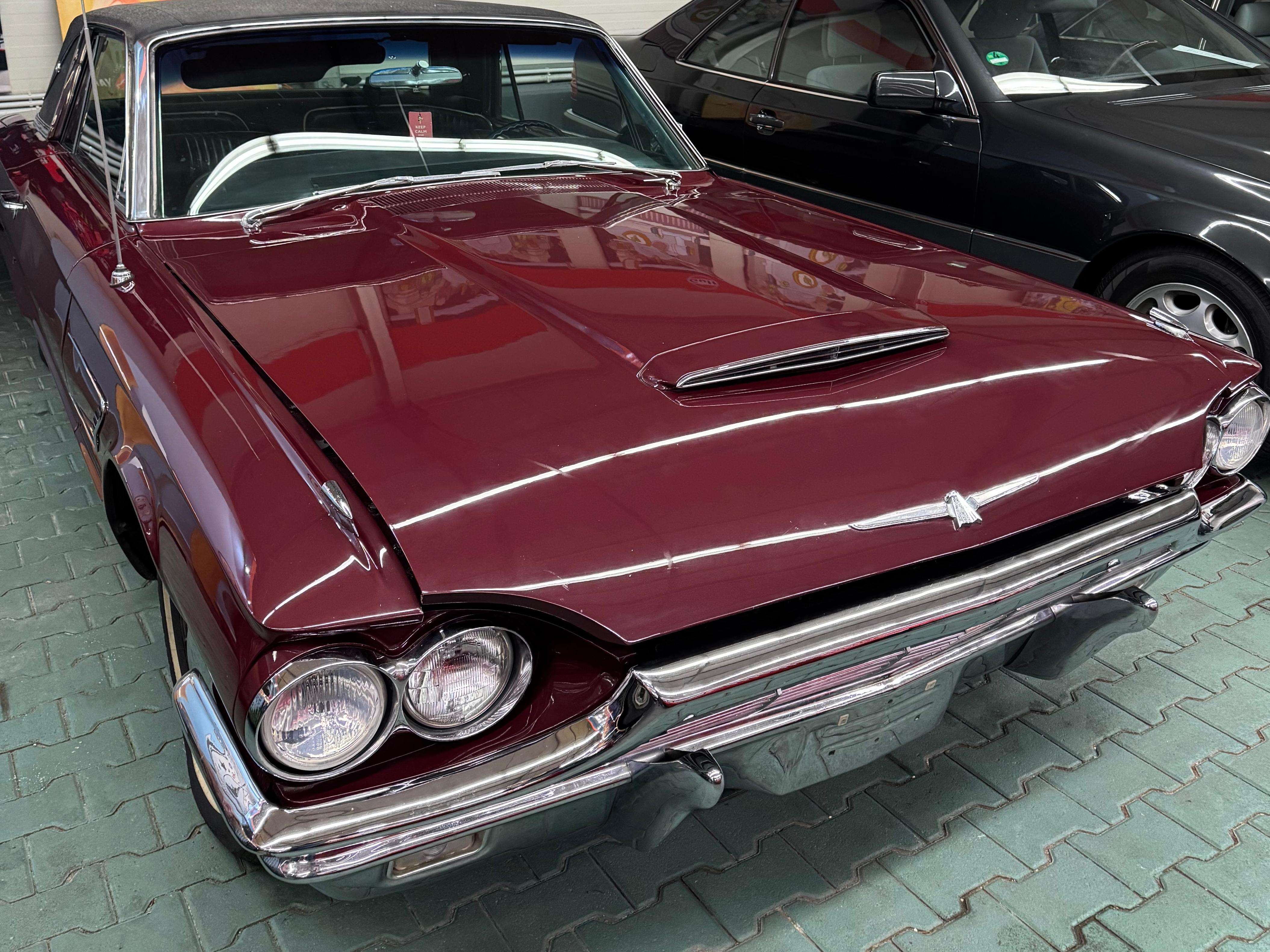 Second hand Ford Thunderbird 6.4