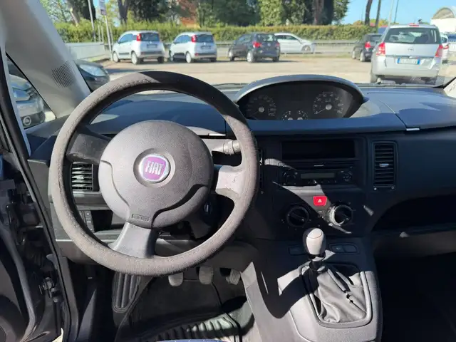 Fiat Idea view 12