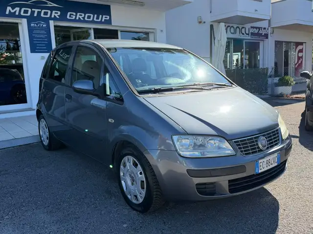 Fiat Idea view 8