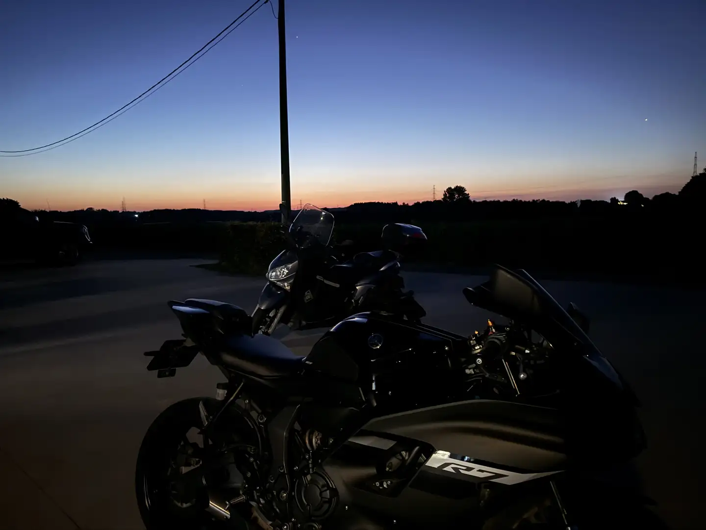 Yamaha YZF-R7 - 1