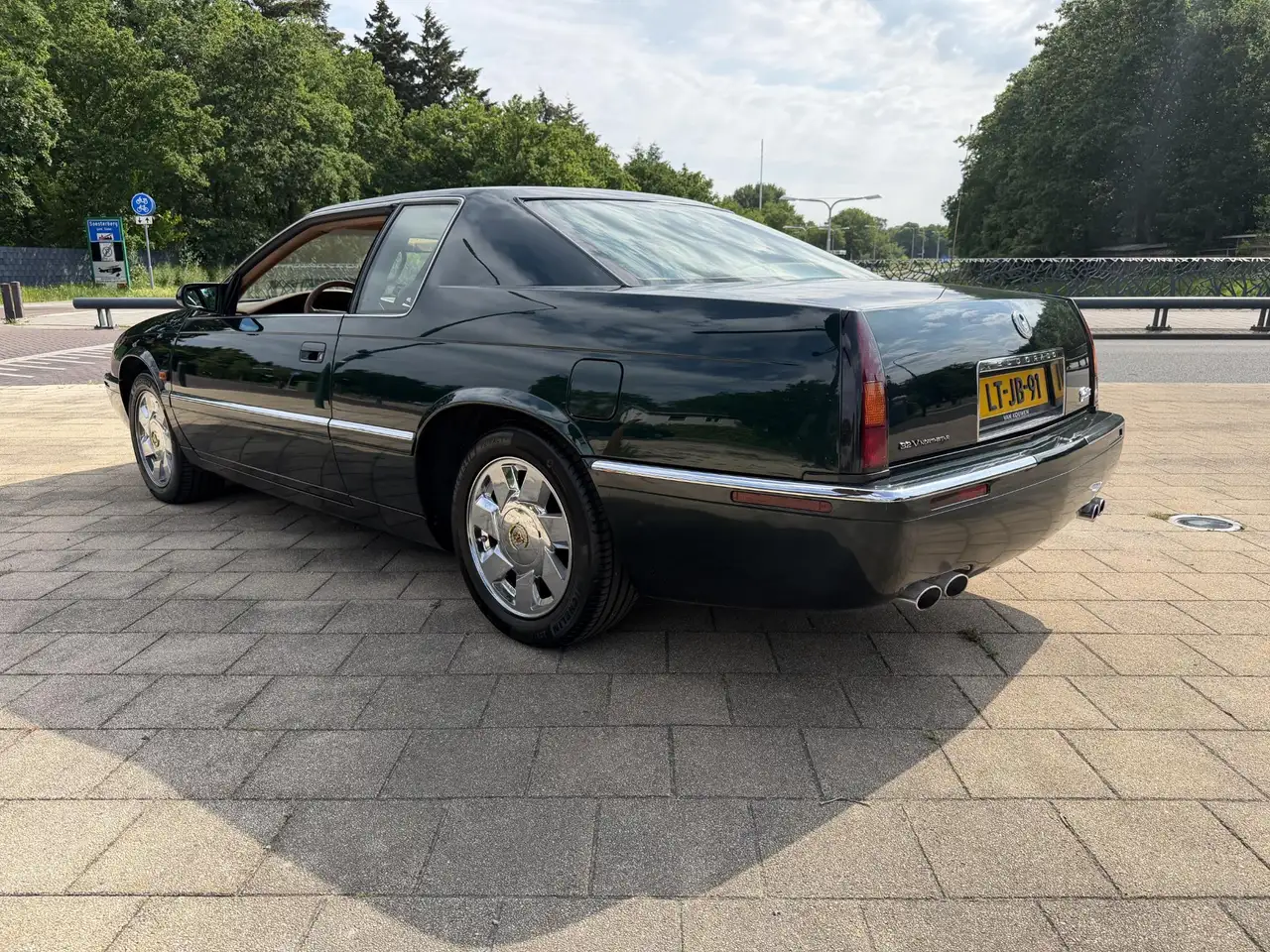 Cadillac Eldorado 4.6 Touring Coupé, foto 3