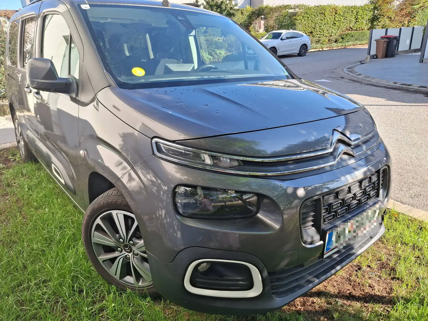 Citroen Berlingo Berlingo BlueHDI 100 S Grau - 2